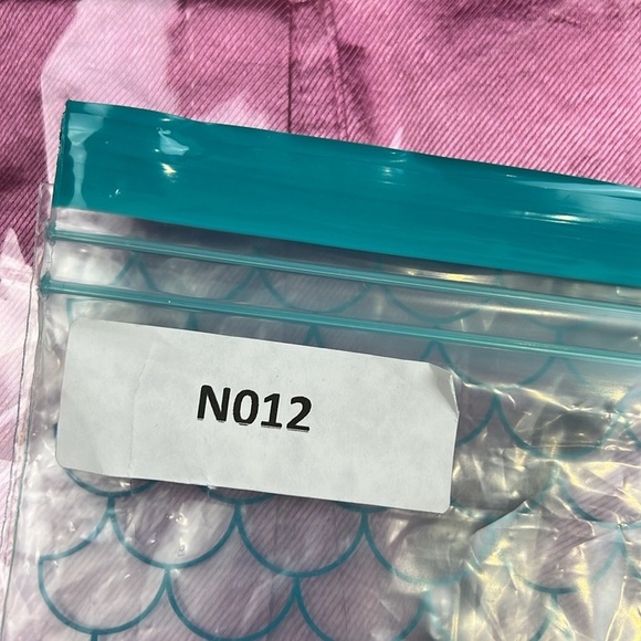 ***SOLD****Gilani Women's Metallic  Pink ¾ Sleeve Blazer - Picture 10 of 10